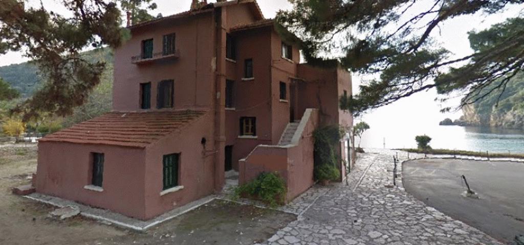 Ξεκινά η αξιοποίηση του τουριστικού περιπτέρου στην Παλαιοκαστρίτσα Κέρκυρας  Ξεκινά η αξιοποίηση του τουριστικού περιπτέρου στην Παλαιοκαστρίτσα Κέρκυρας